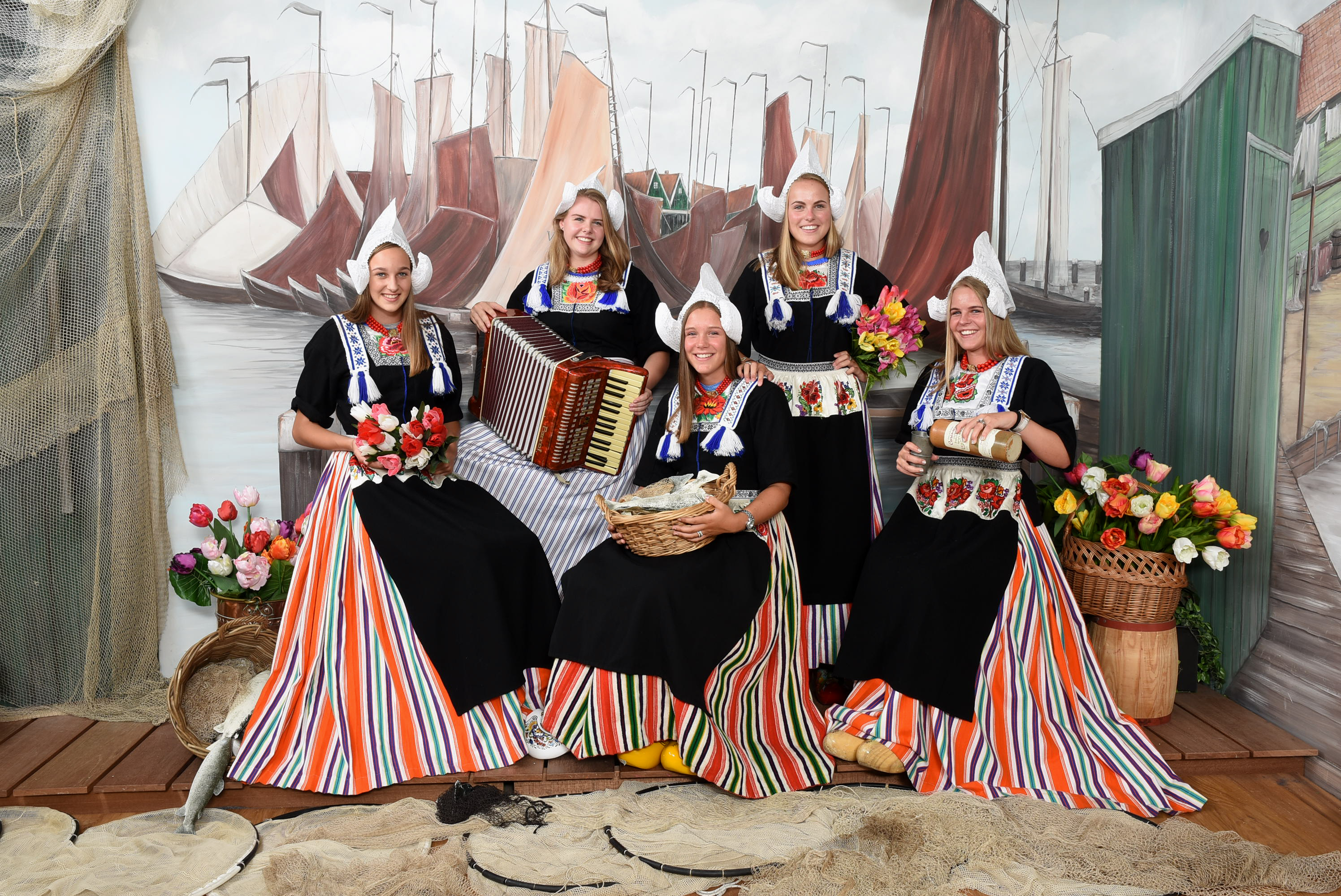 Nieuw Foto in Klederdracht - Experience Volendam Foto in klederdracht KQ-78